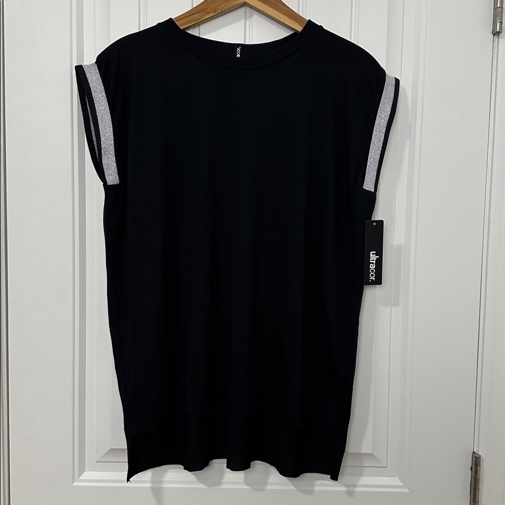 ULTRACOR Set  Women's Collegiate Black Leggings and Top with Silver Accents - Picture 11 of 16